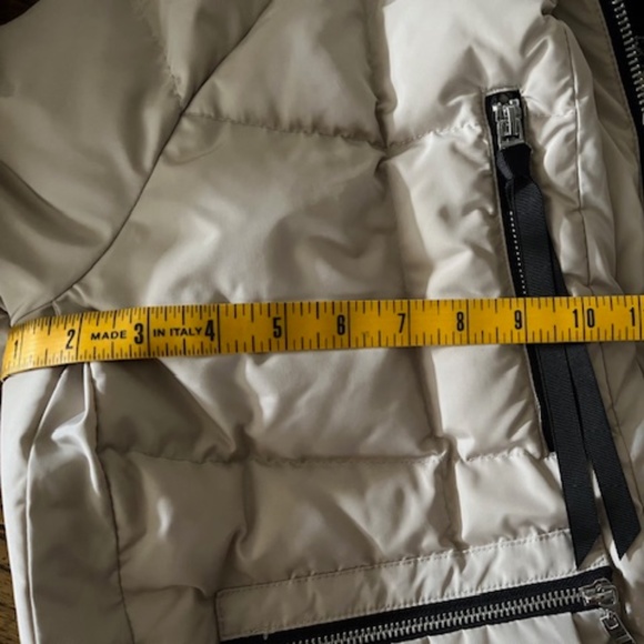 Women's Orolay Cream Down Filled Hooded Puffer Coat / Jacket - Small - Picture 10 of 16